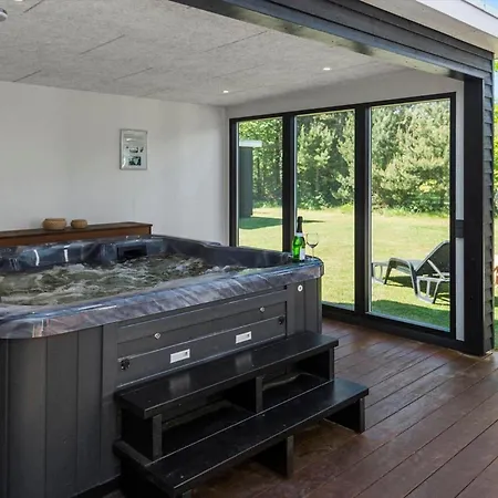 Bv220-blavand-kallesensvej-9 *