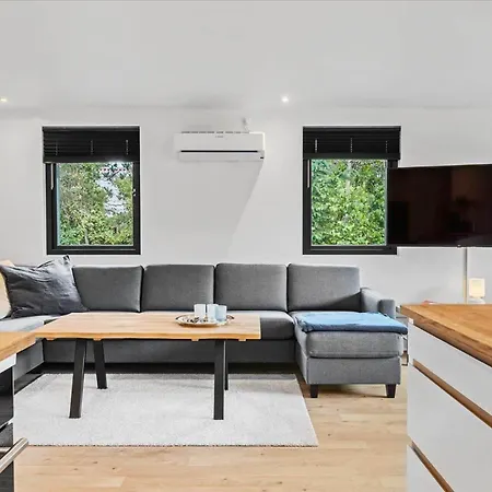 Bv220-blavand-kallesensvej-9 بيت للعطل